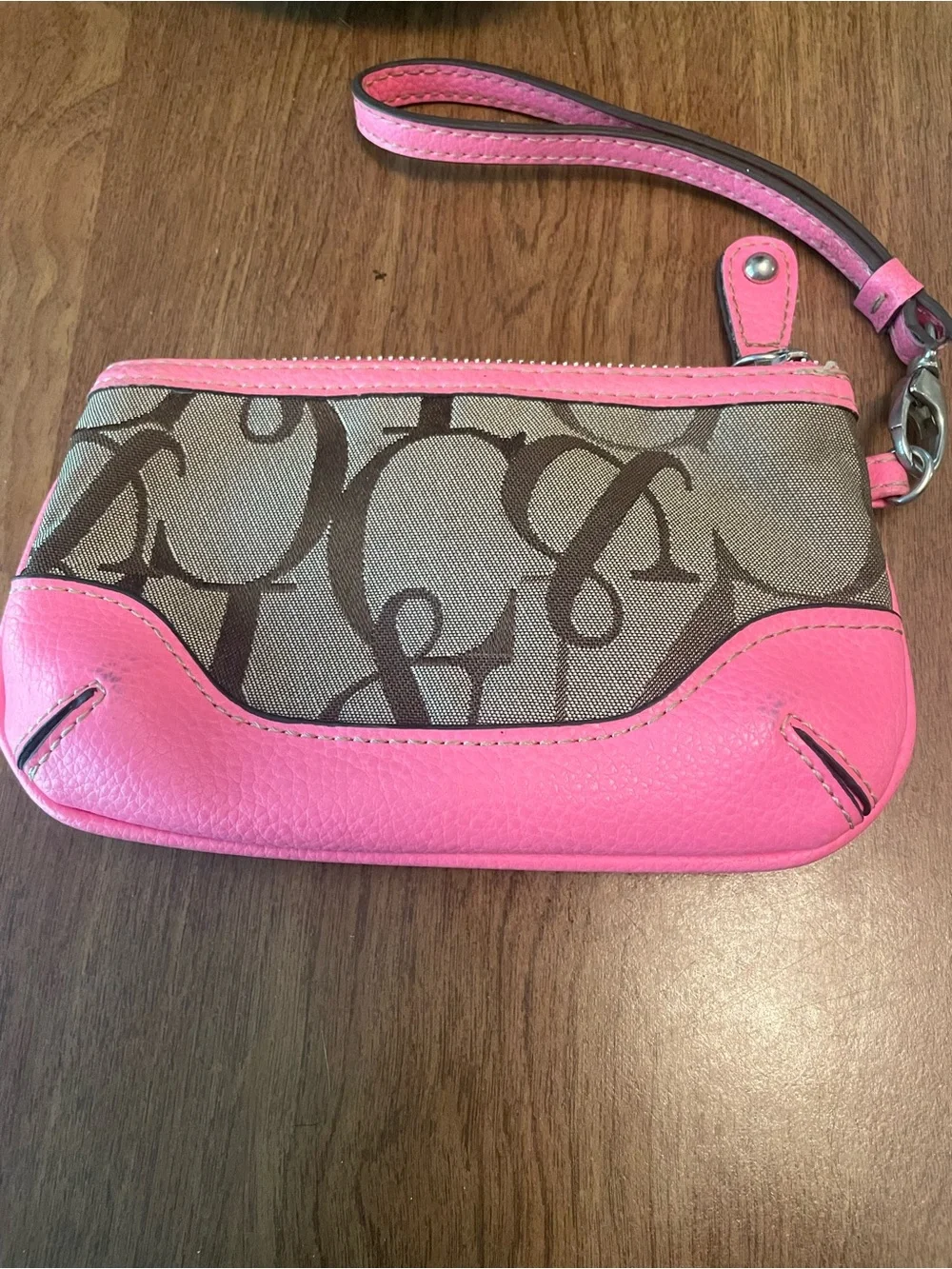Coach faux Pink Trim Signature Canvas Wristlet with Buckle
